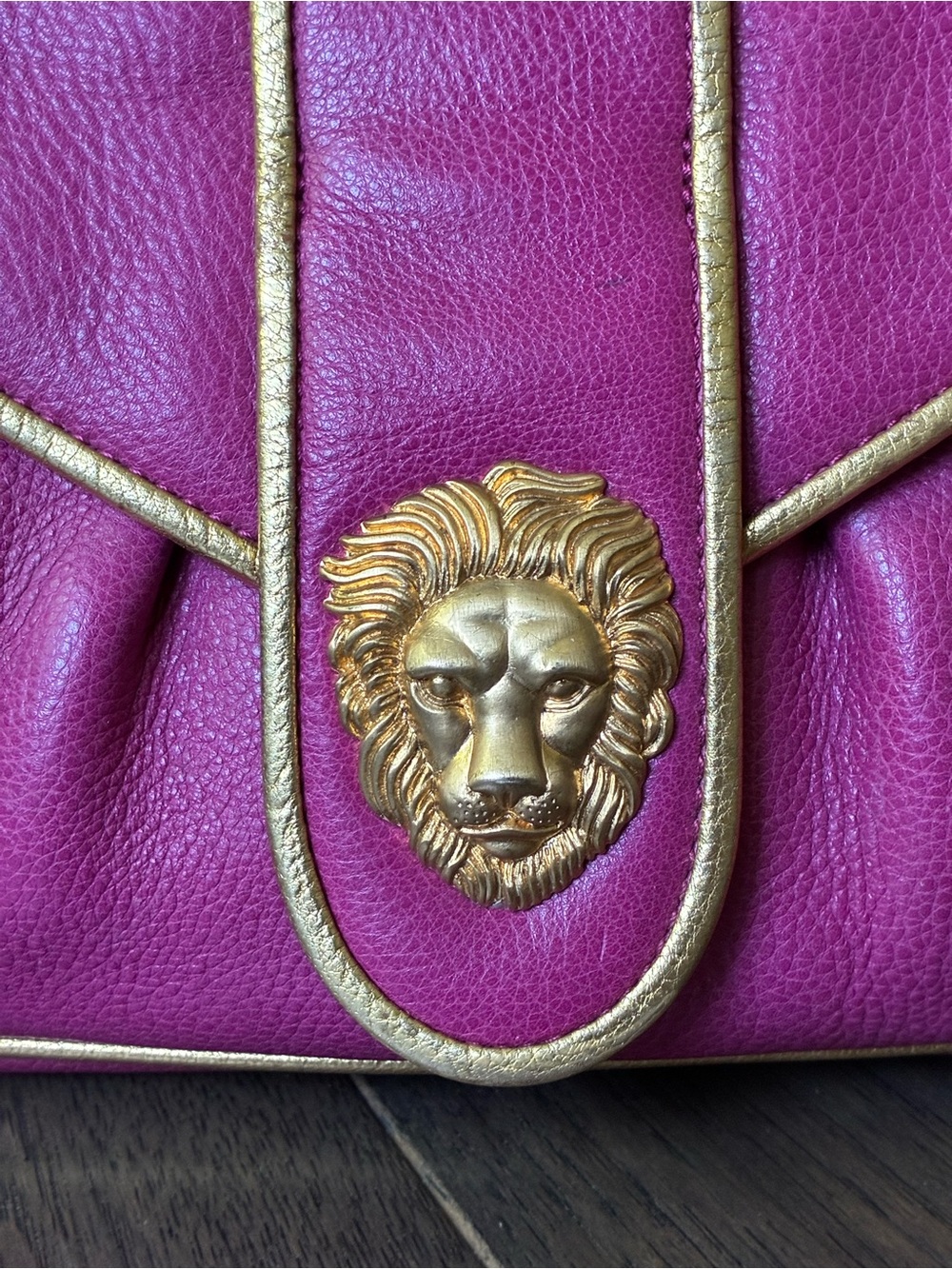 Dooney & Bourke x Hayden Panettiere Gold Plated Leather Clutch, Lim Ed Y2K, Rare - Picture 3 of 15